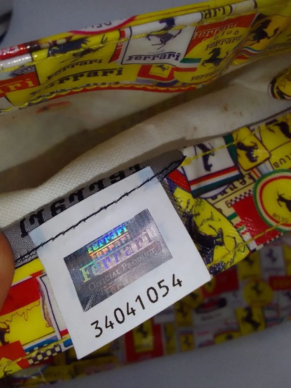 Sacola Lona Vinil Original Ferrari Promoção Anos 90 - 33 Cms  - Foto 6