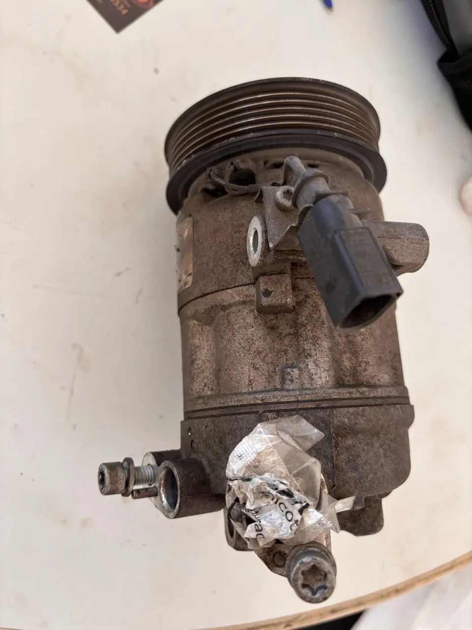 Compressor de ar condicionado VW UP - Foto 2