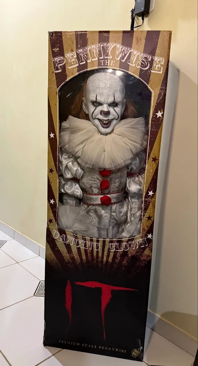 Pennywise - Trick or Studios - Foto 2
