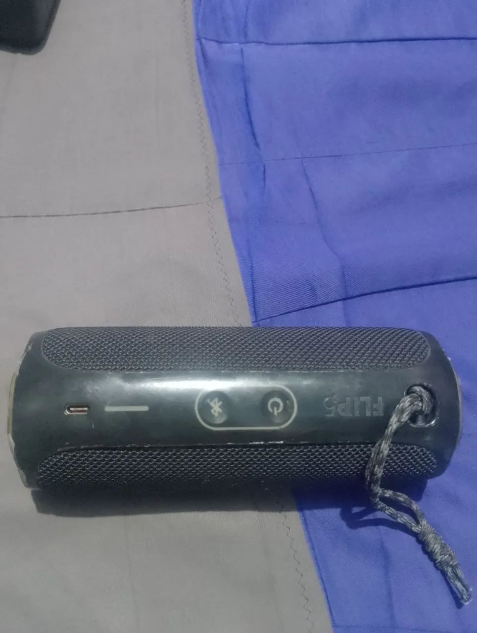 Vendo caixa de som portátil sem fio - Foto 2