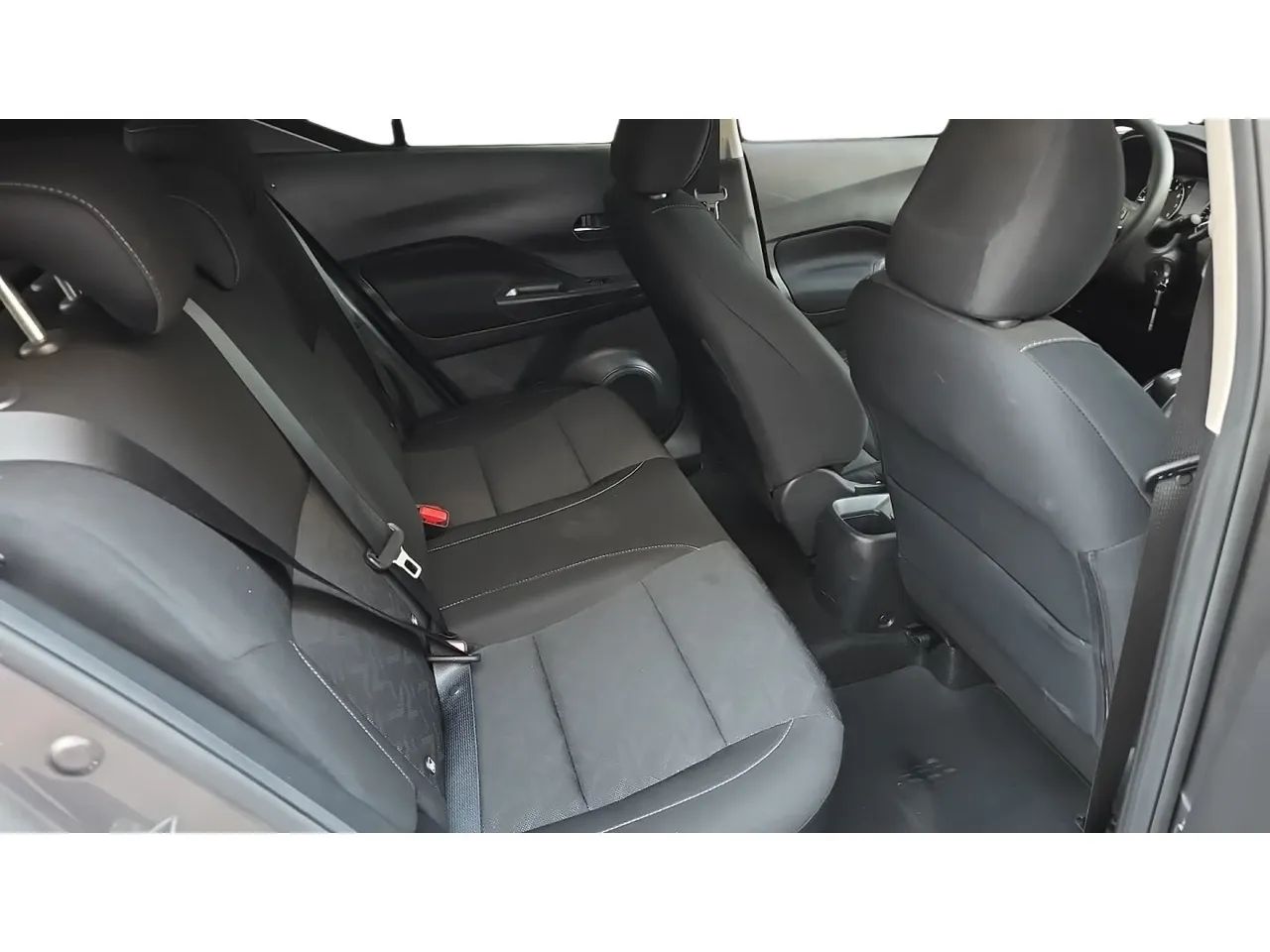 Nissan Kicks Sense 1.6 16V Flex Aut., foto 10 de 14