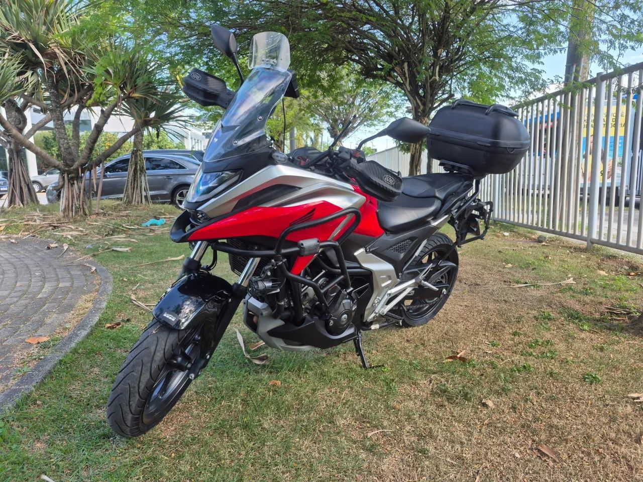NC 750X DCT - Foto 4