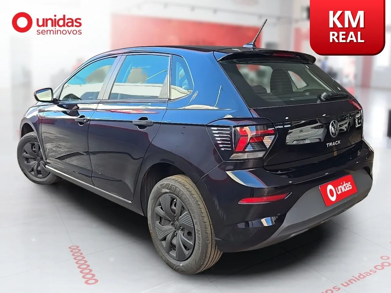 Volkswagen Polo Track 1.0 Flex 12V 5p, foto 3 de 14