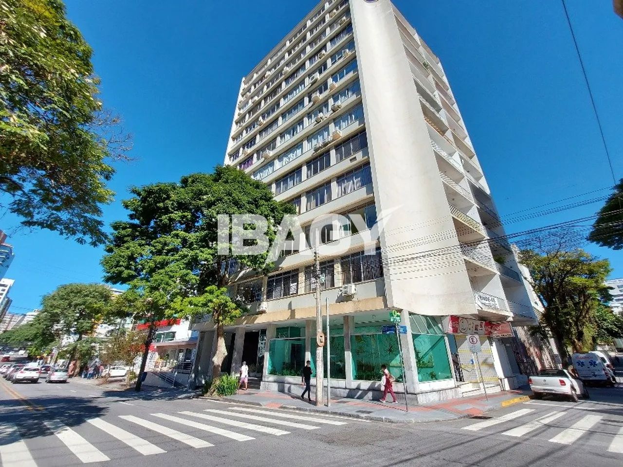 Excelente Apartamento 2 dormitório(s) em Centro - Florianópolis