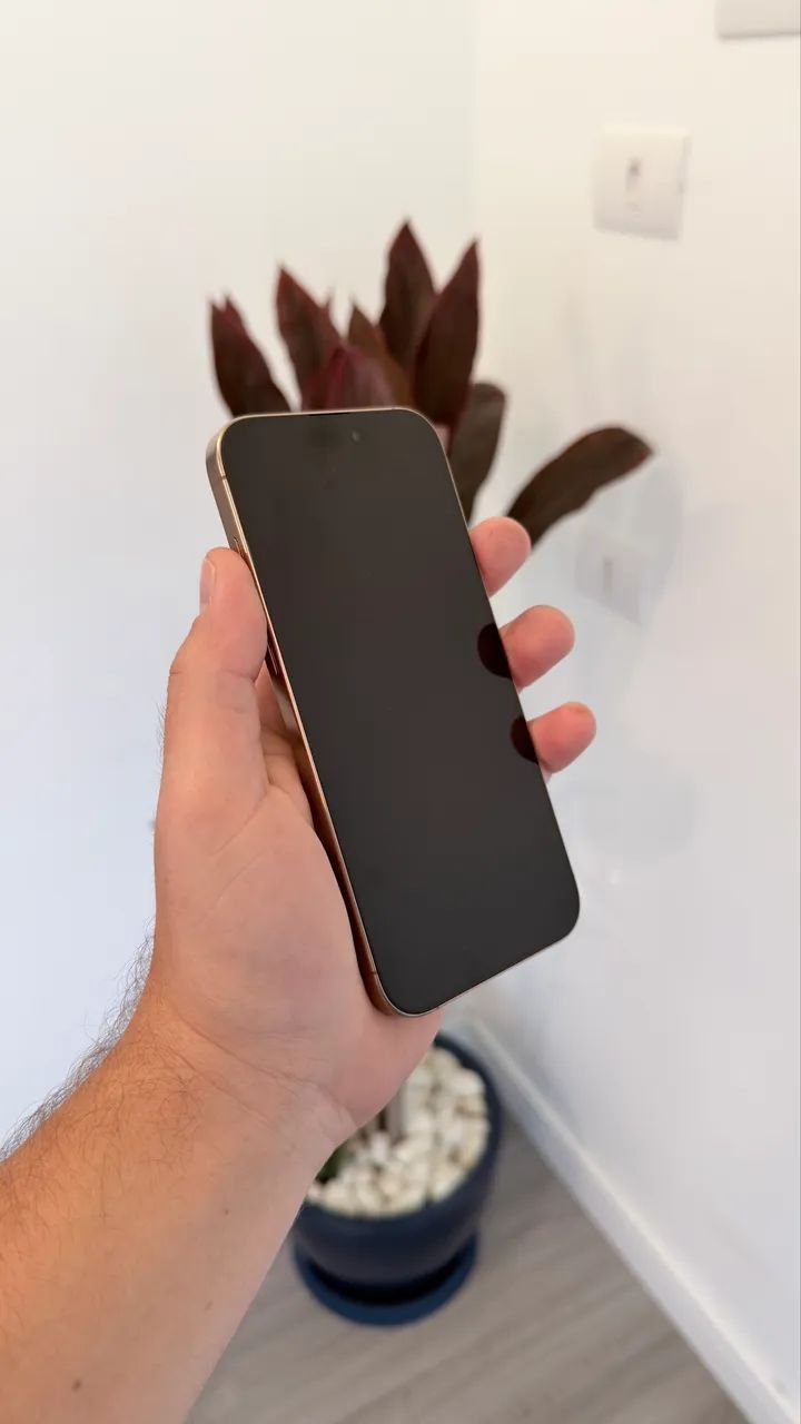 iPhone 16 pro max 256gb Titanium desert, sem detalhes  - Foto 4