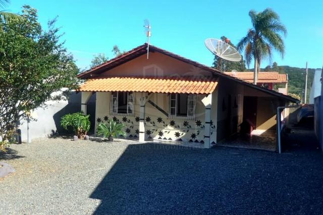 JD189 - Casa de Alvenaria no Centro de Penha/SC com excelente terreno