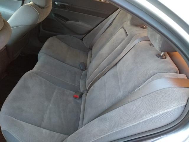 Honda Civic LXS 1.8 2007 Manual - Foto 8