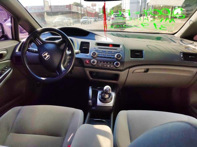 Honda Civic LXS 1.8 2007 Manual - Foto 12