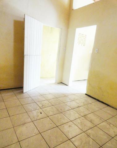 Kitinet com 29 m² por 400/mês em Parque Araxá - Fortaleza - CE - Foto 3