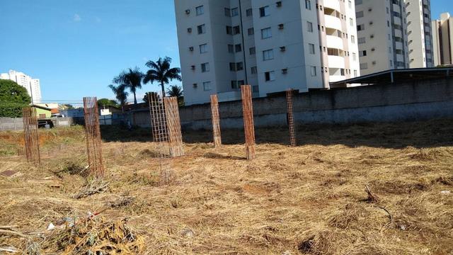 Área com projeto aprovado e fundação pronta para construção de condomínio - Foto 6