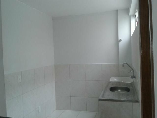 Apartamento 1 varanda qto próx metrô já inclusos IPTU, água e condomínio - Foto 3