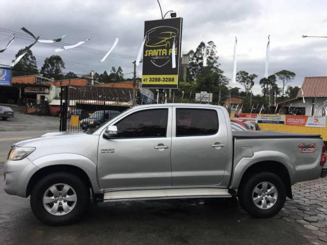 Toyota Hilux CD 4X4 SRV AUT DIESEL TOP DE LINHA - Foto 4