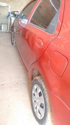 Venda d carro Toyota eti os ano 2013/14 valor 26,