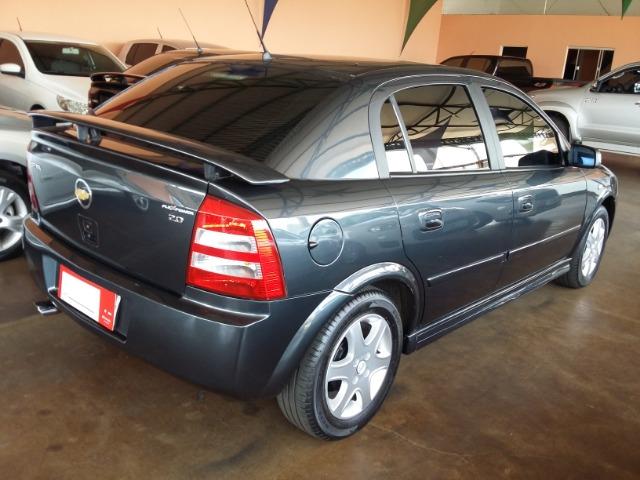 Astra Hatch 4 Portas - Extra - Analiso Trocas - Foto 10