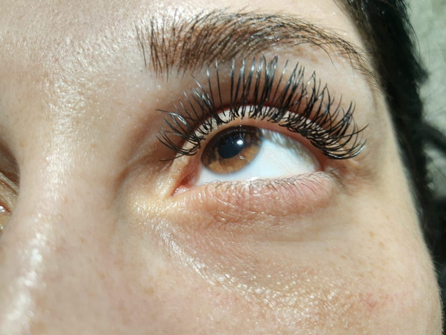 Procuro modelos para alongamento de cílios - Foto 3
