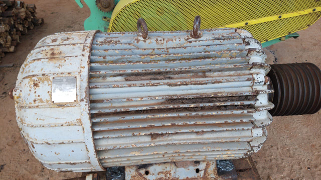 Motor elétrico 200cv 1750 rpm 220/380 - Foto 2