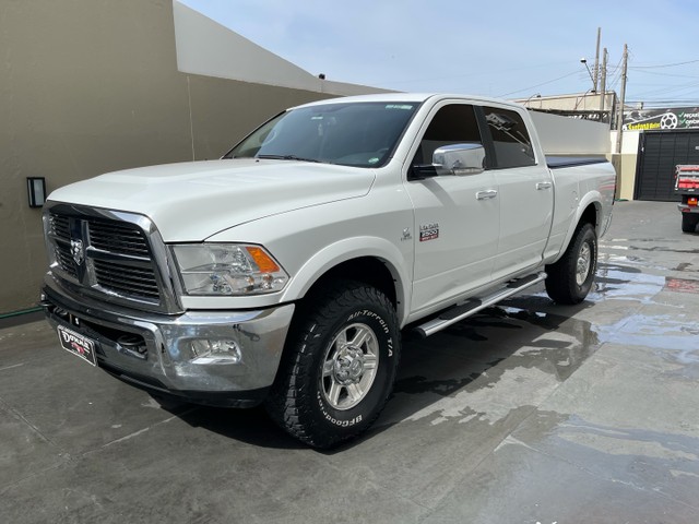 DODGE RAM 2500 LARAMIE 2012