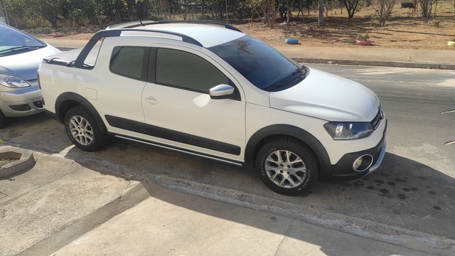 SAVEIRO CROSS CABINE MOTOR MODERNO MSIDUPLA TROCO EM CAMINHÃO