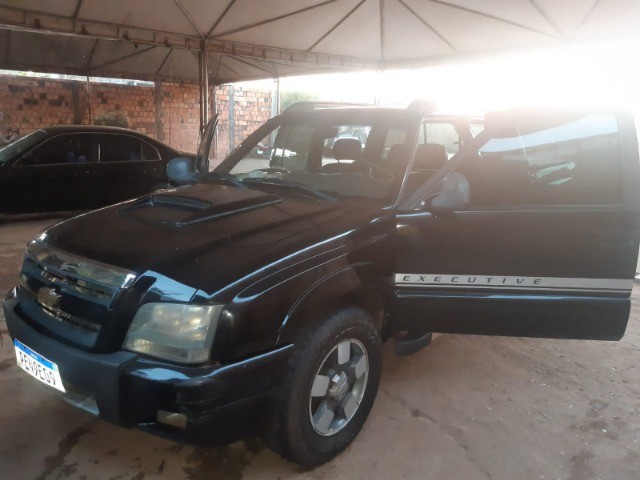 VENDO S10 OTIMO ESTADO