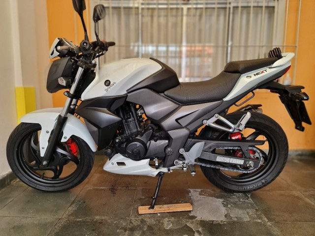 DAFRA NEXT 250 2015