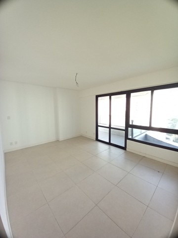 Apartamento para venda tem 300 metros quadrados com 5 quartos em Brotas - Salvador - Bahia - Foto 4