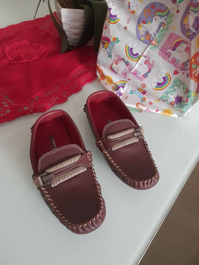 Sapato infantil sapato infantil n.29.Tratos Kids, perfeito estado. -  Artigos infantis - Piatã, Salvador 1000282664 | OLX