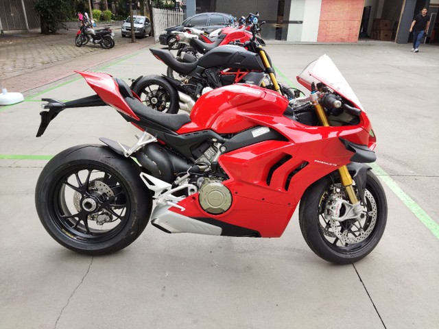 Ducati panigale on sale olx