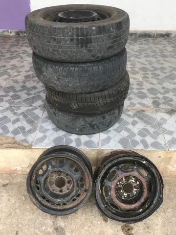 6 rodas + 4 pneus ARO 13 - Foto 3