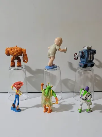 Coleção com 5 Filmes Infantis em Dvd Toy Story e Monstros Sa