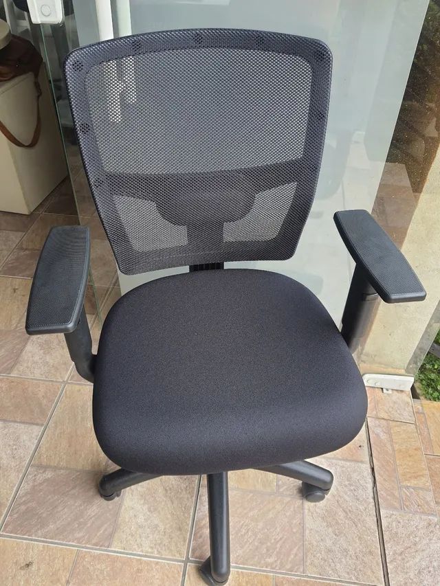 Cadeira ergonômica com apoio lombar - Novo - Foto 2