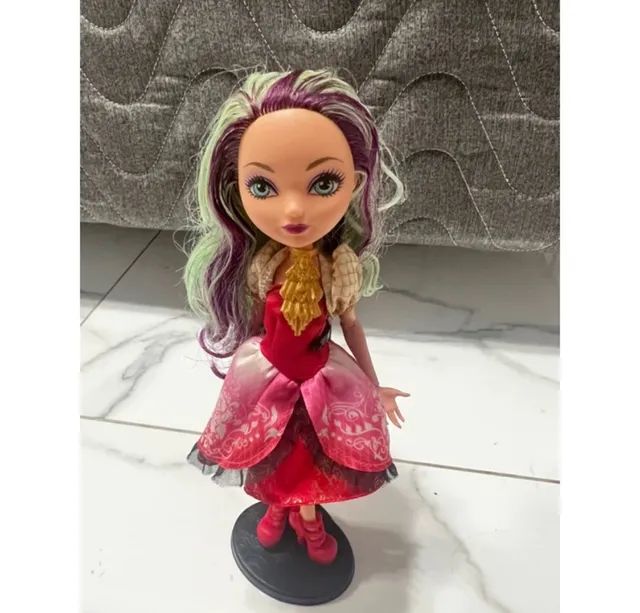 Madeline Hatter (filha do Chapeleiro Maluco) Ever After High | Brinquedo  Ever After High Nunca Usado 89482258 | enjoei