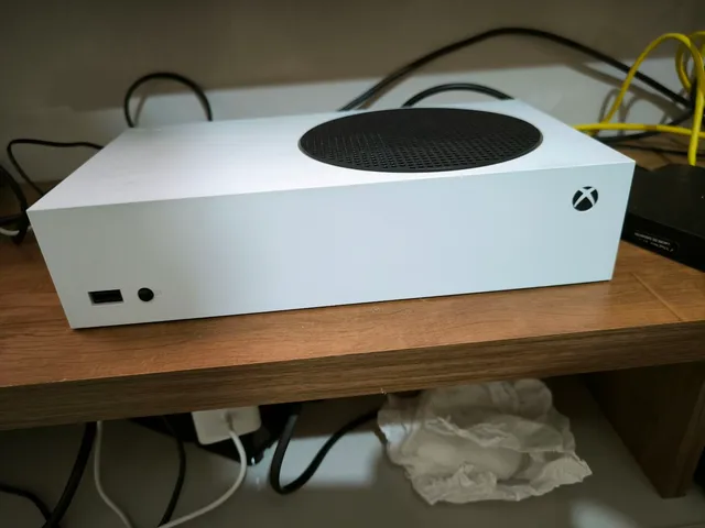 Após aumento de preço, OLX estima alta nas vendas de Xbox Series S usados