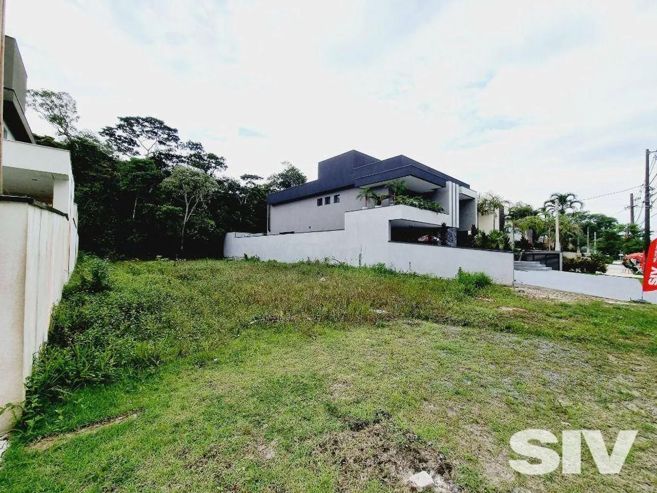 TERRENO para Venda em BERTIOGA - RIVIERA DE SÃO LOURENÇO com 163 m2 de Área Útil.