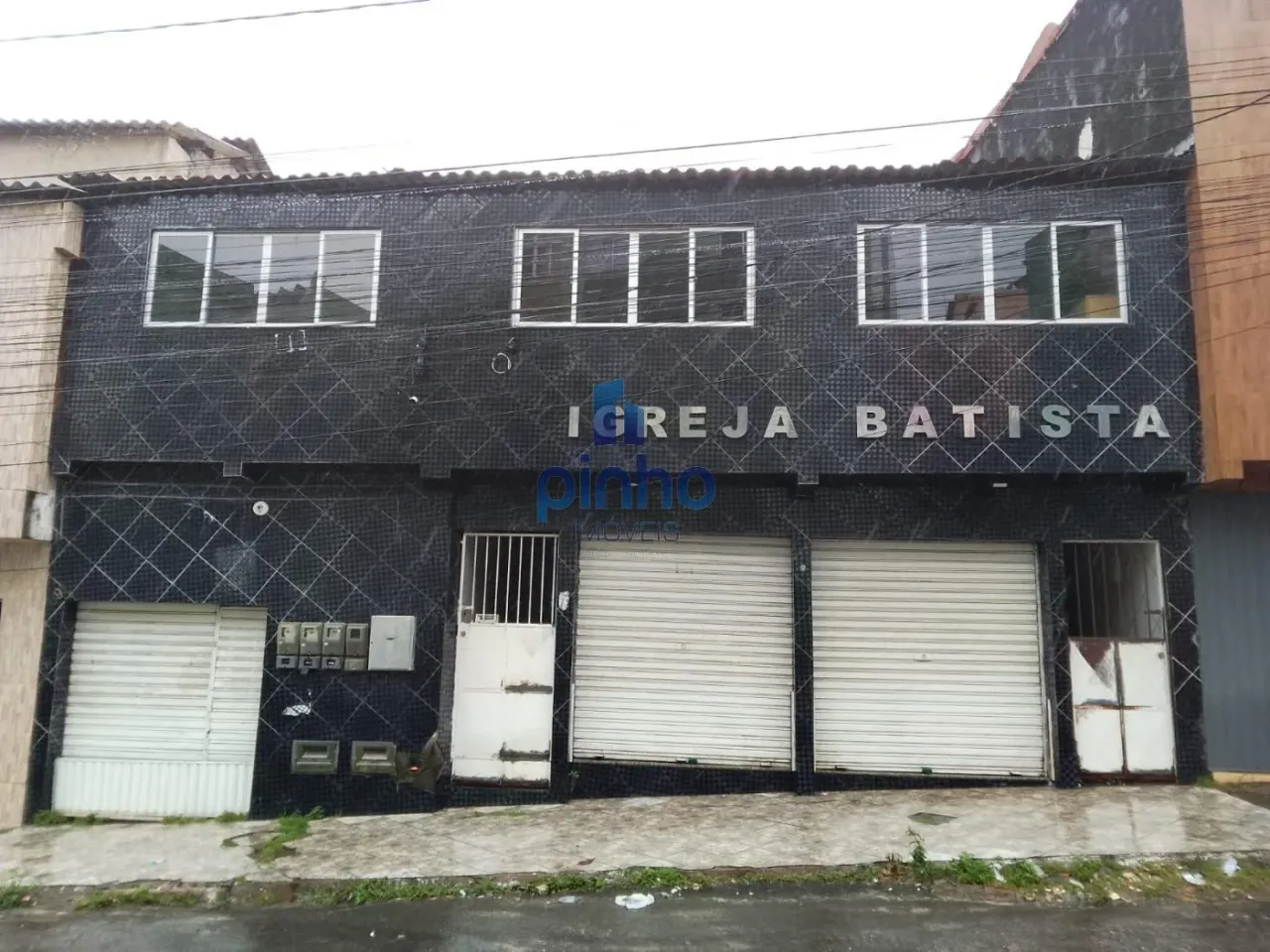 Prédio para Venda em Salvador, Cabula