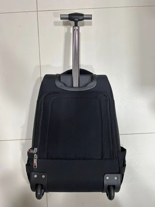 Mochila com rodinhas Preta de Alta Qualidade - Foto 3