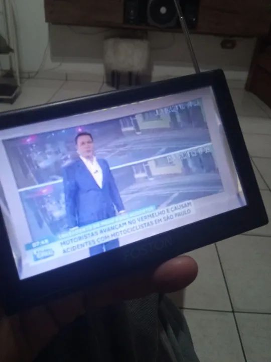 Tv digital com Gps de 5 Pol. Com entrada AV e cartão de memória. - Foto 5