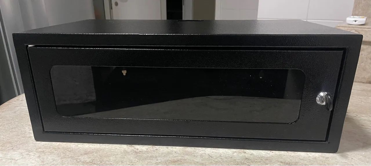 Rack Gabinete para servidor para parede ou bancada com chave  