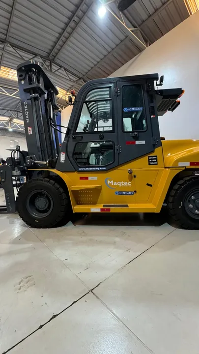 EMPILHADEIRA NOVA | DIESEL| 7.0T | TORRE DUPLEX