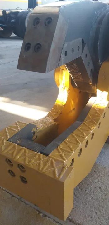 TESOURA HIDRAULICA SUCATEIRA PARA ESCAVADEIRA - Foto 2