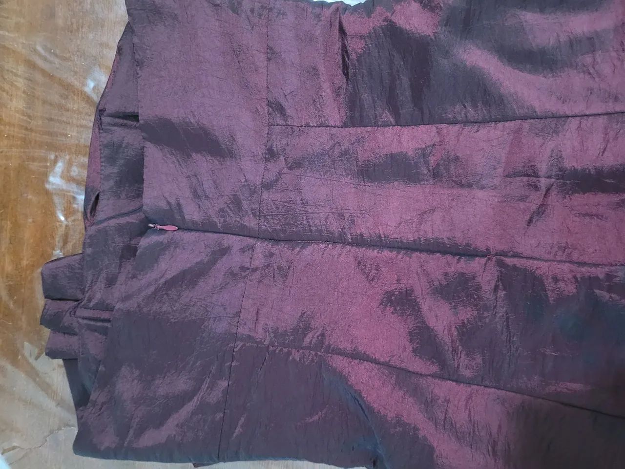 Vestido longo vinho tomara que caia - Foto 4