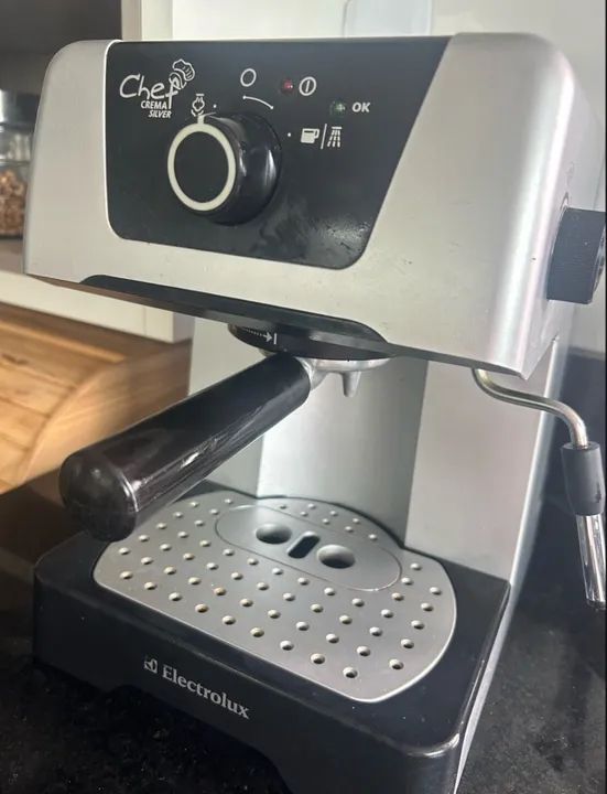 Cafeteira expresso eletrolux chef crema - Foto 2