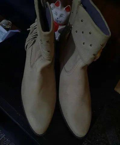 Bota de couro feminina  - Foto 4