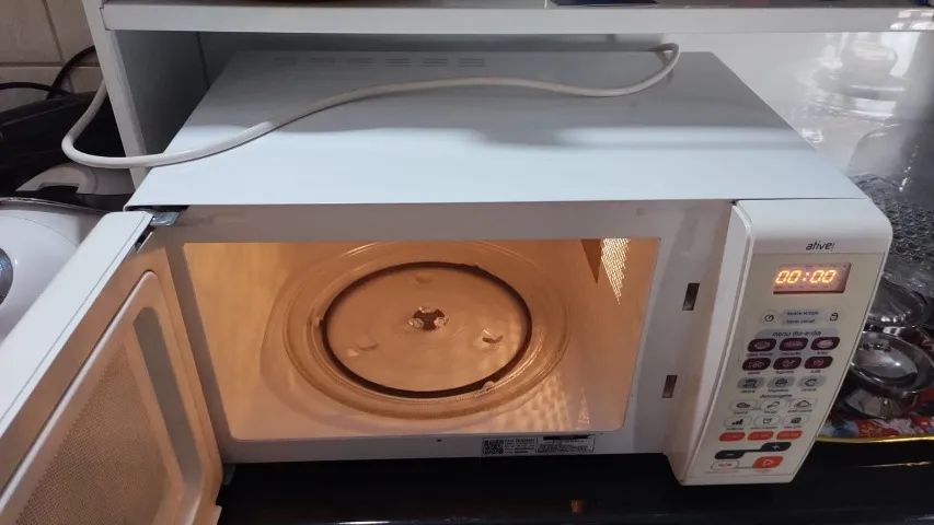 microondas top funcionando tudo entrego 