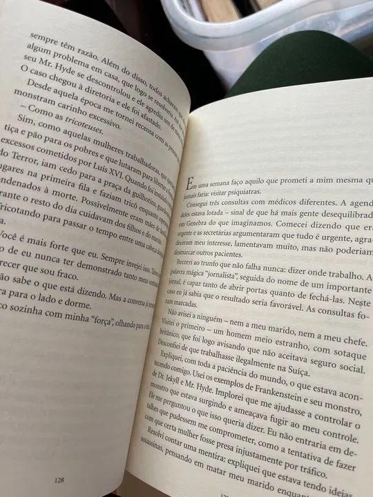 Livro: Adultério - Foto 3