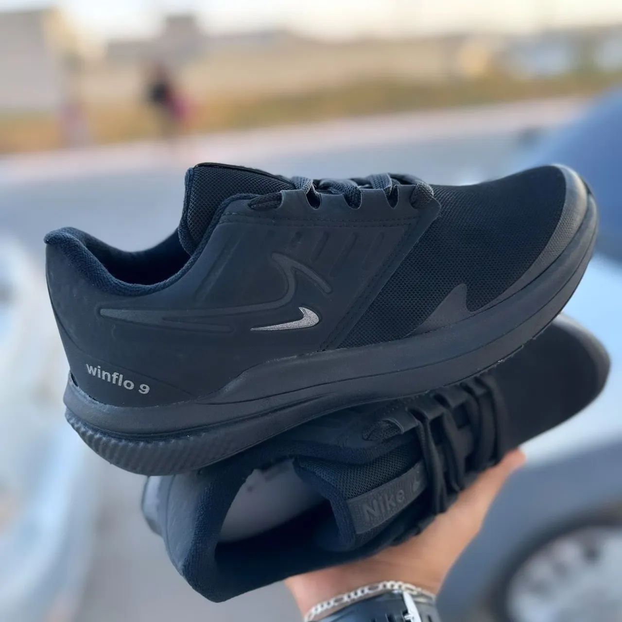 NIKE WINFLO 9