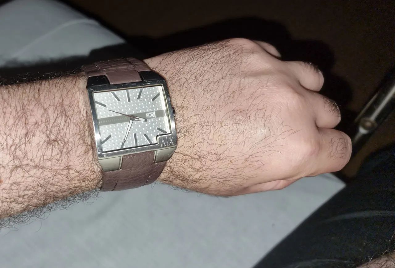 Relógio Armani Exchange pulseira de couro - Foto 5