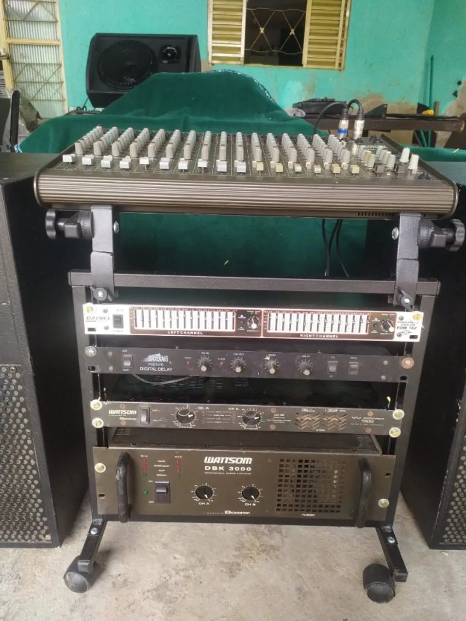 sistema top de som profissional barato pra desocupar lugar - Foto 2