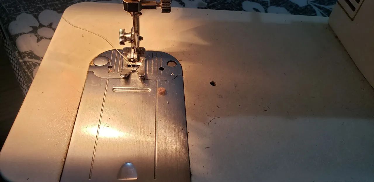 Máquina de Costura Singer Facilita Plus 2 - Foto 4