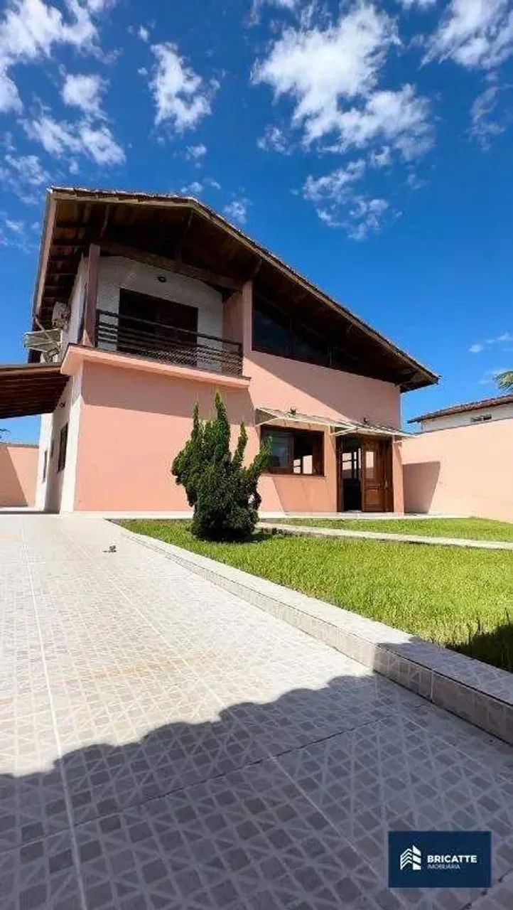 Sobrado à venda no Cibratel 1