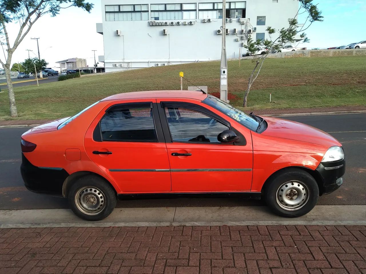 Fiat Siena 2011/2012 - Foto 5